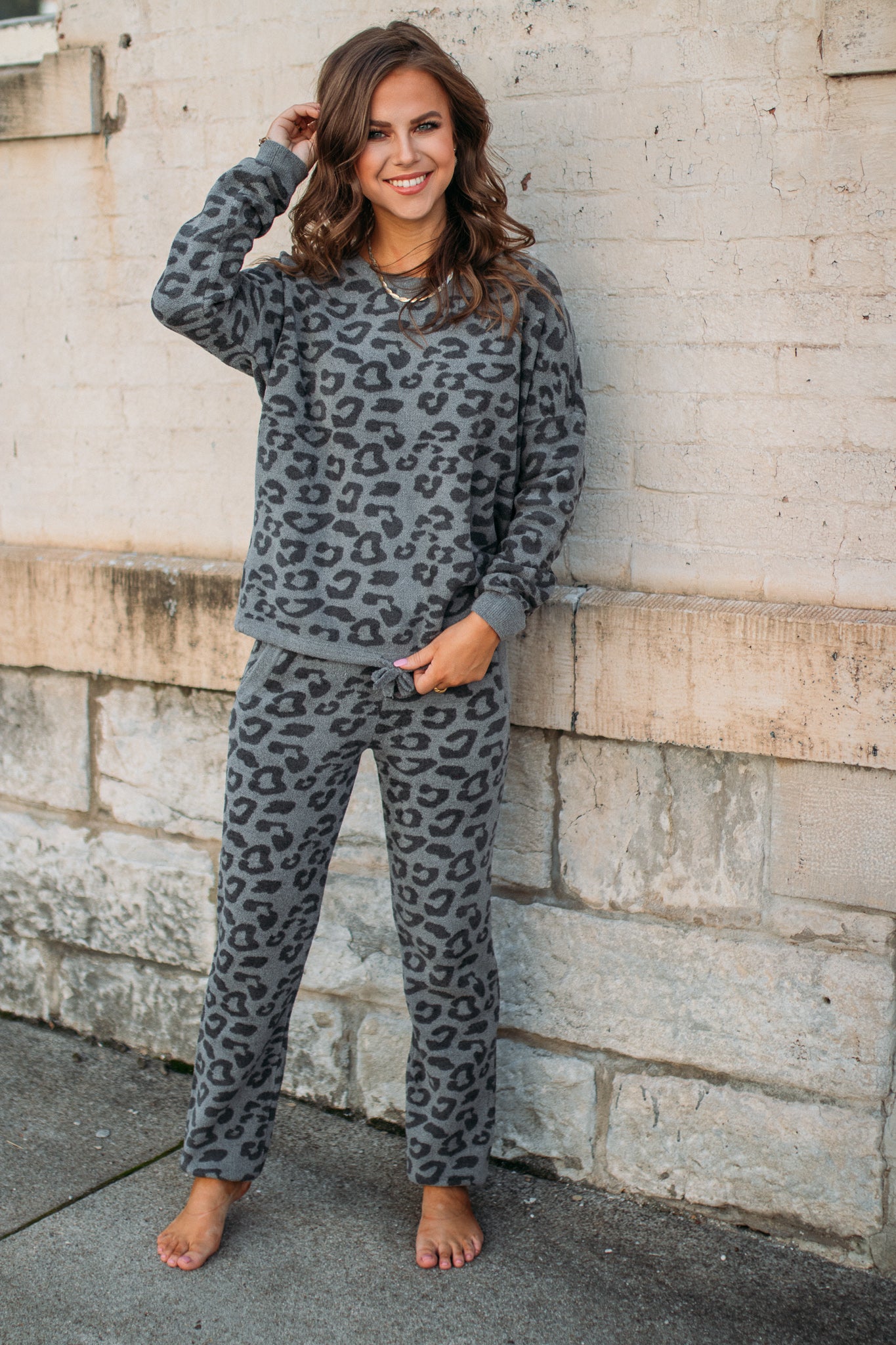 Load image into Gallery viewer, Barefoot Dreams: CozyChic Ultra Lite® Barefoot in the Wild Track Pant
