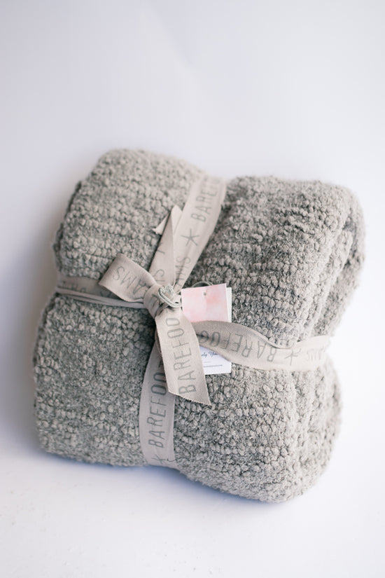 Barefoot Dreams: Boucle Throw -Dove Gray
