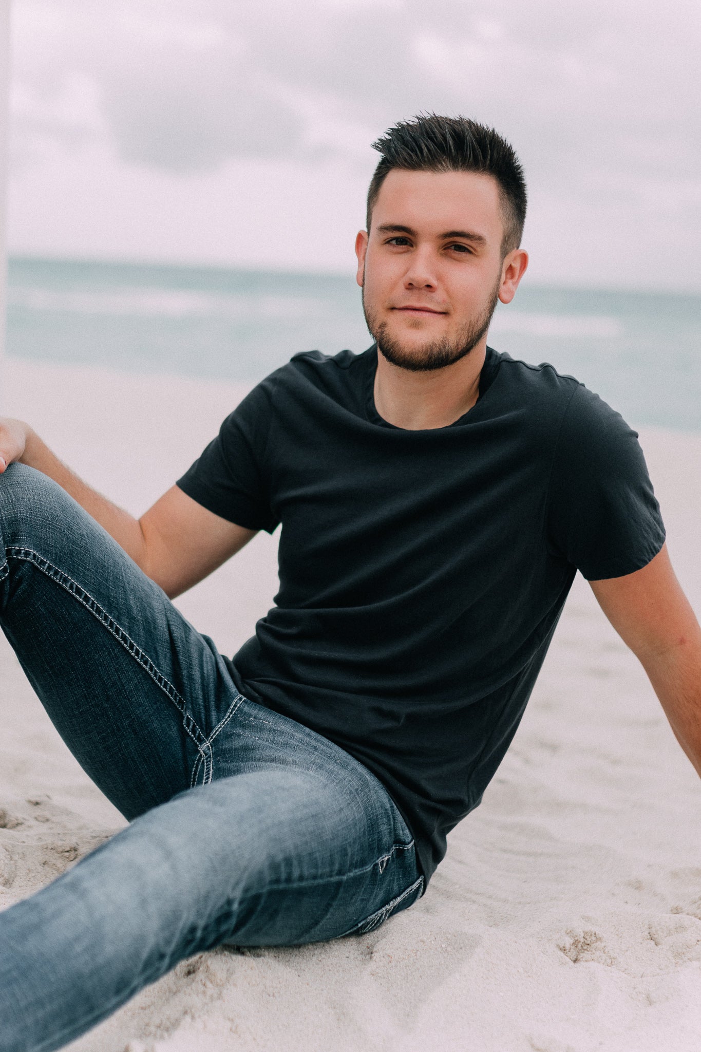 Barefoot Dreams: Malibu Collection® Men's Washed Jersey Short Sleeve Crew - Indigo