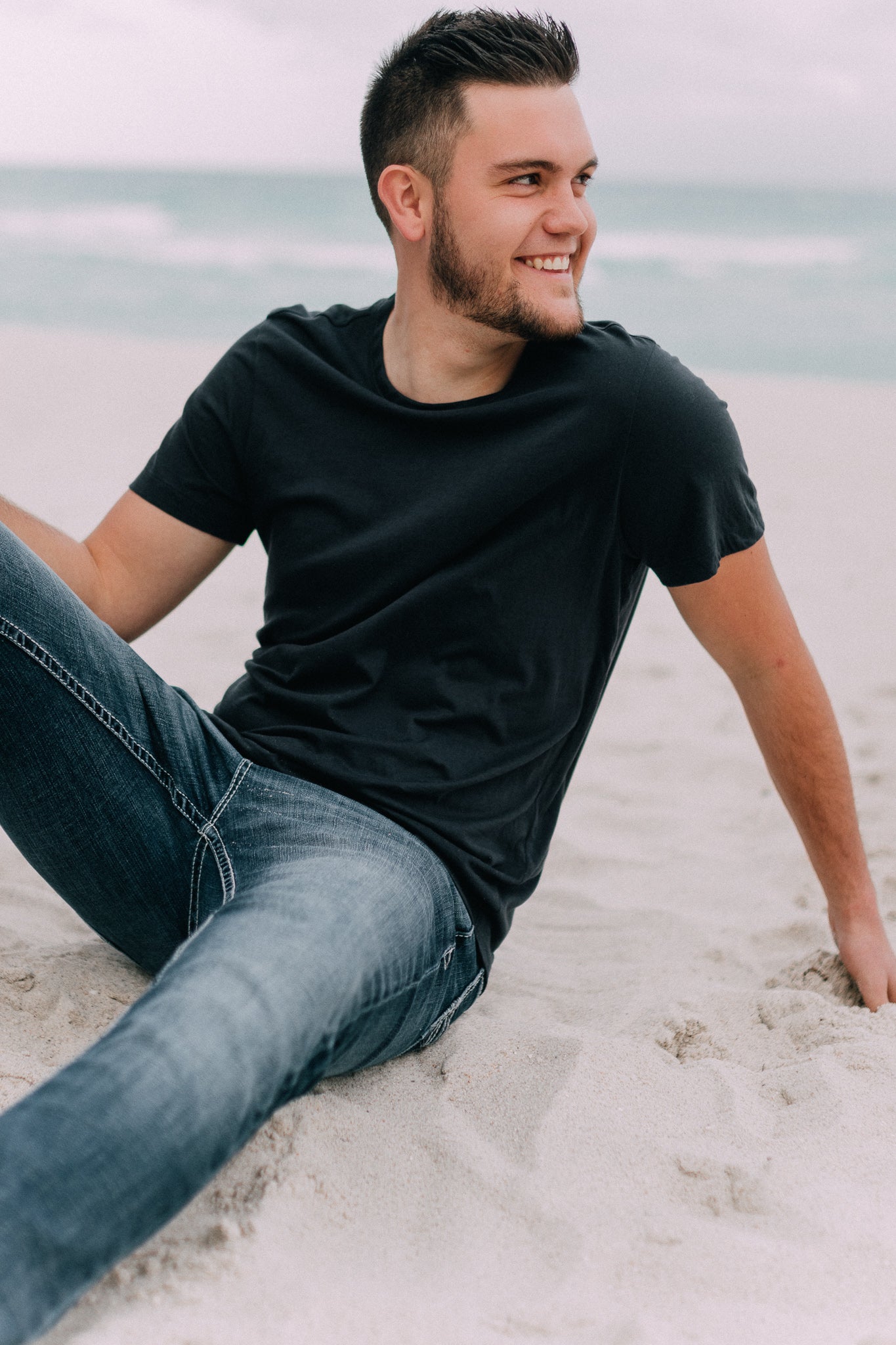 Barefoot Dreams: Malibu Collection® Men's Washed Jersey Short Sleeve Crew - Indigo