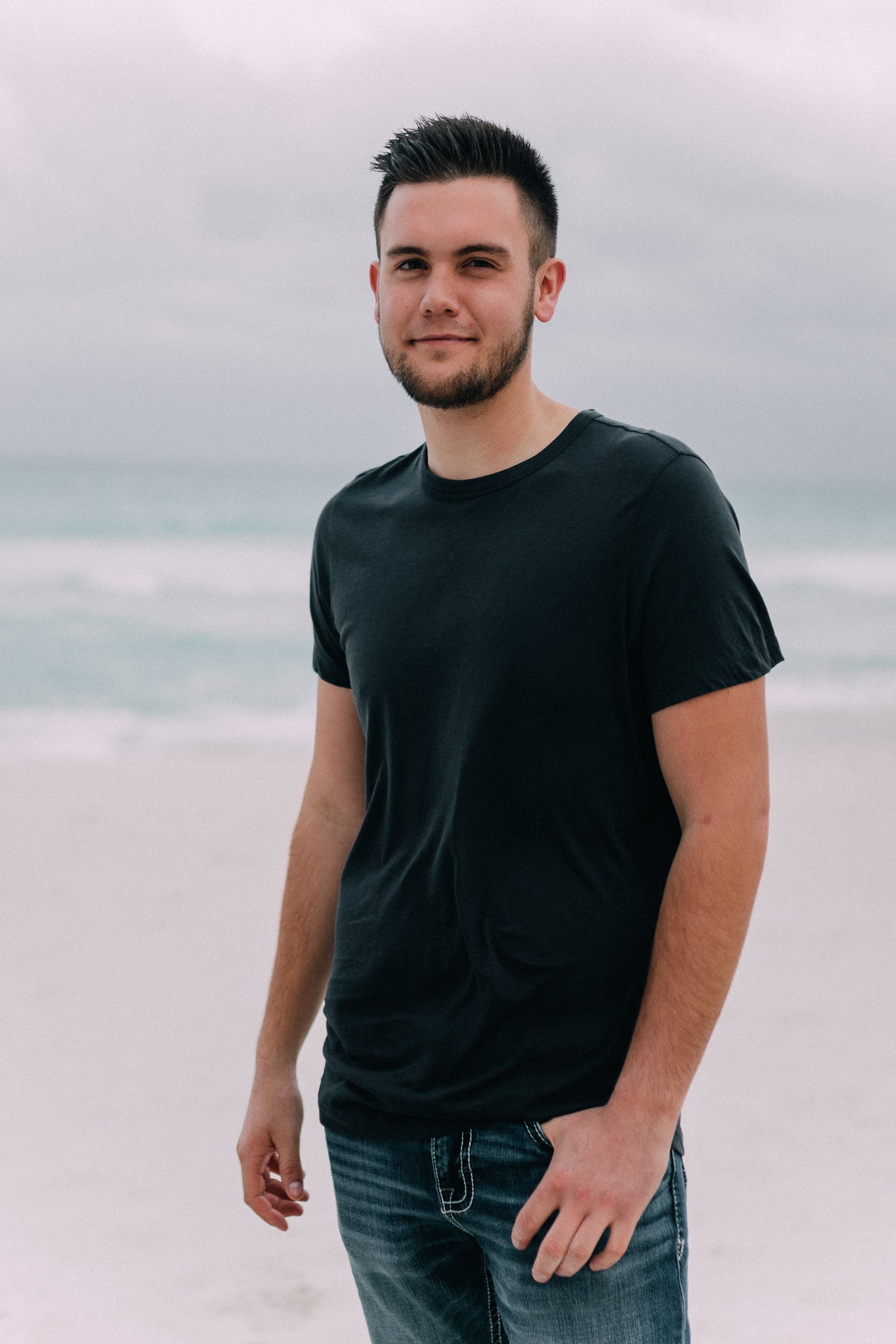 Barefoot Dreams: Malibu Collection® Men's Washed Jersey Short Sleeve Crew - Indigo