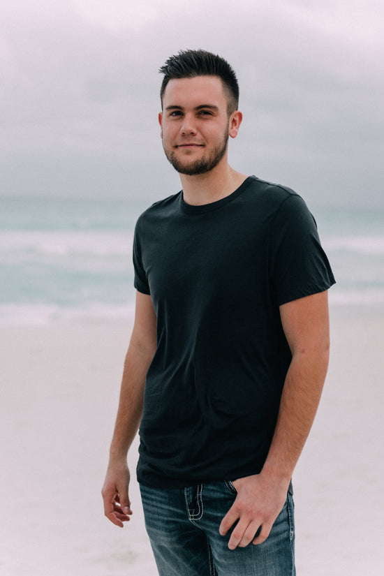Barefoot Dreams: Malibu Collection® Men's Washed Jersey Short Sleeve Crew - Indigo