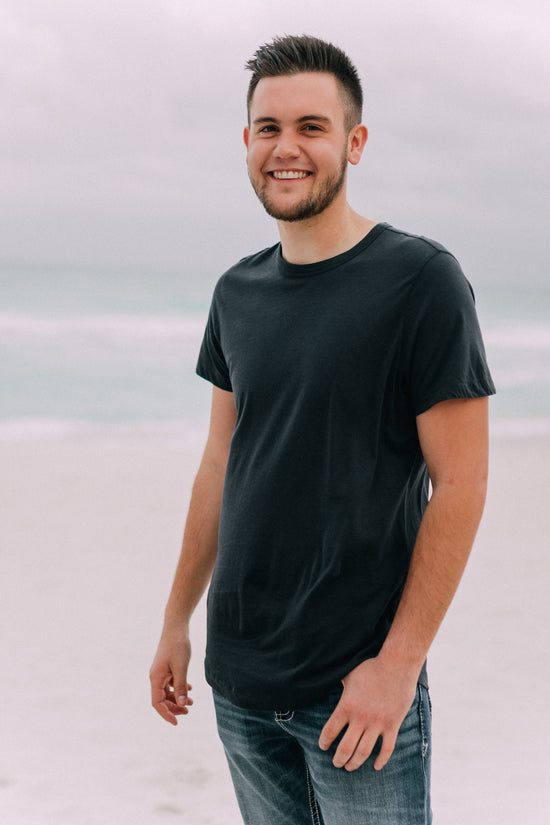 Barefoot Dreams: Malibu Collection® Men's Washed Jersey Short Sleeve Crew - Indigo