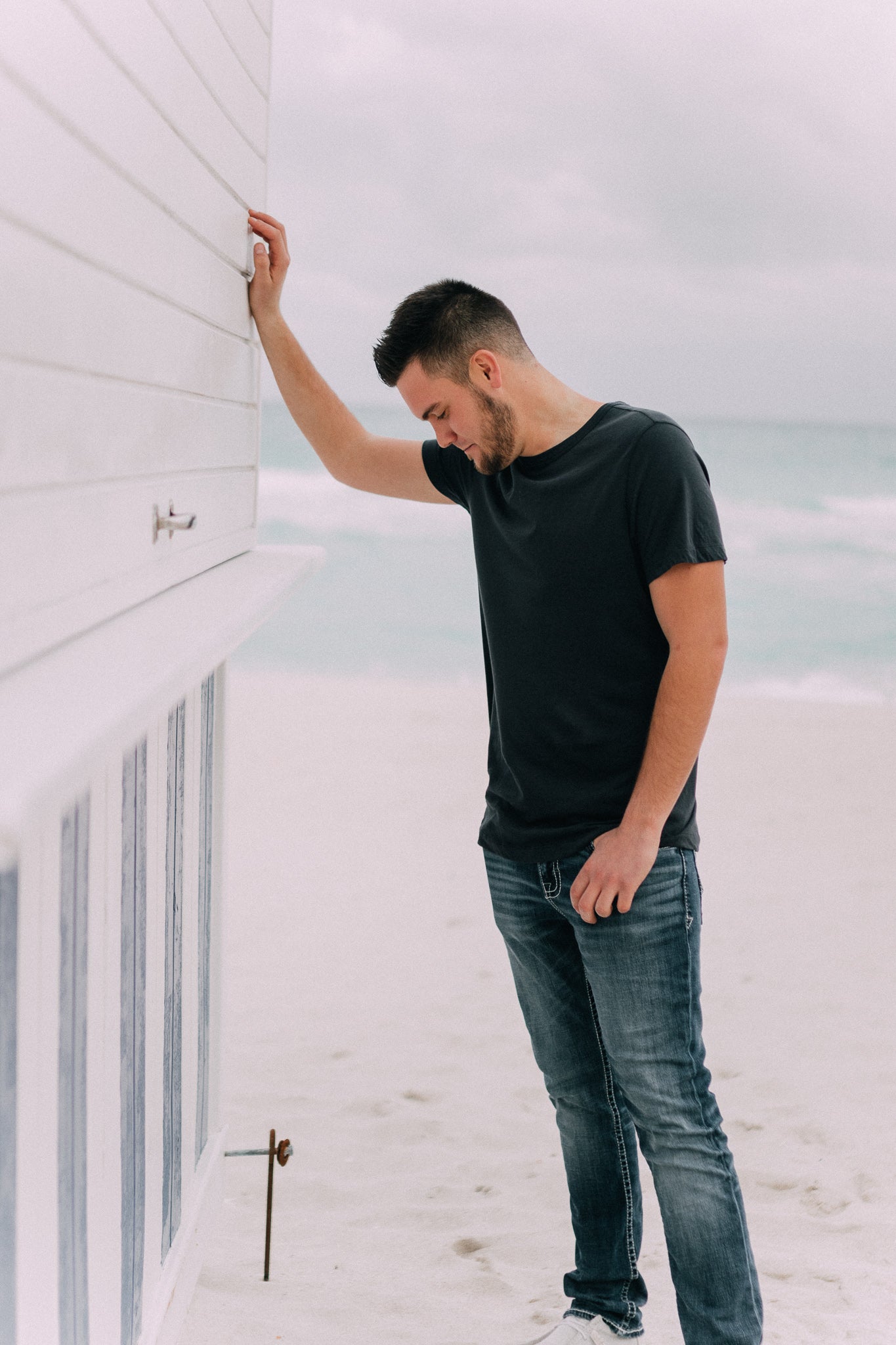 Barefoot Dreams: Malibu Collection® Men's Washed Jersey Short Sleeve Crew - Indigo