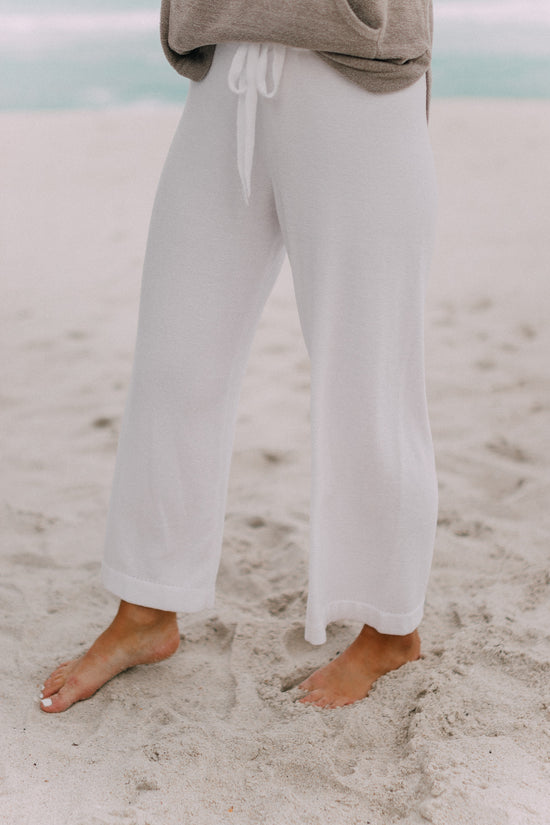Load image into Gallery viewer, Barefoot Dreams: CozyChic Ultra Lite® Culotte - Sea Salt
