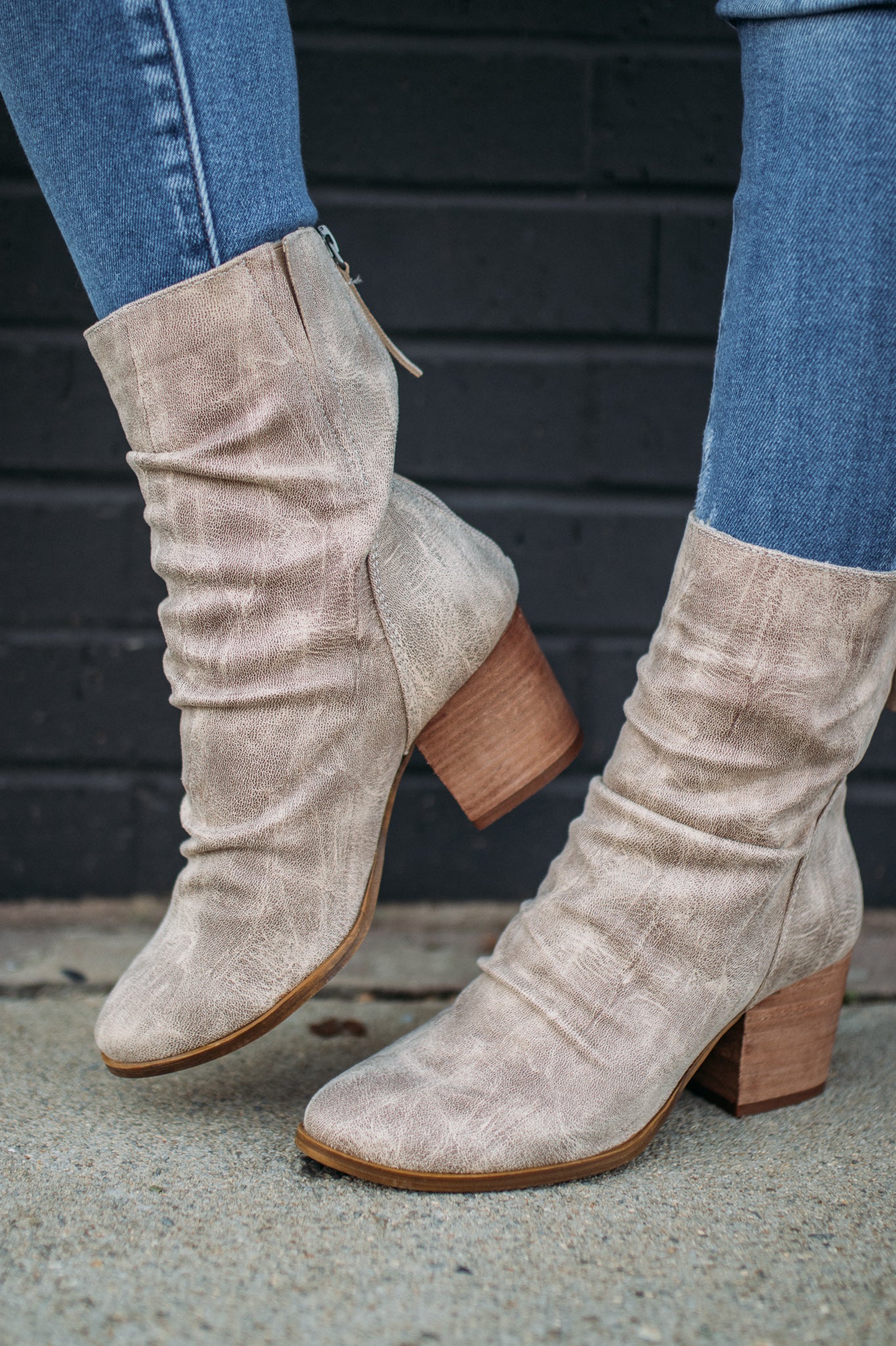 Preston Boot-Cream