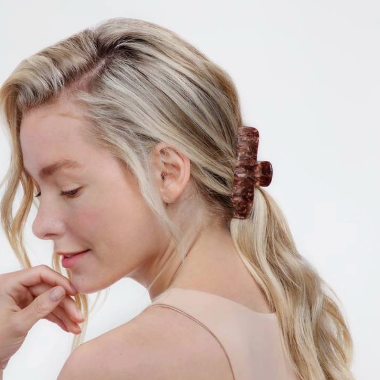 Kitsch - Eco-Friendly Marble Claw Clip - Brunette