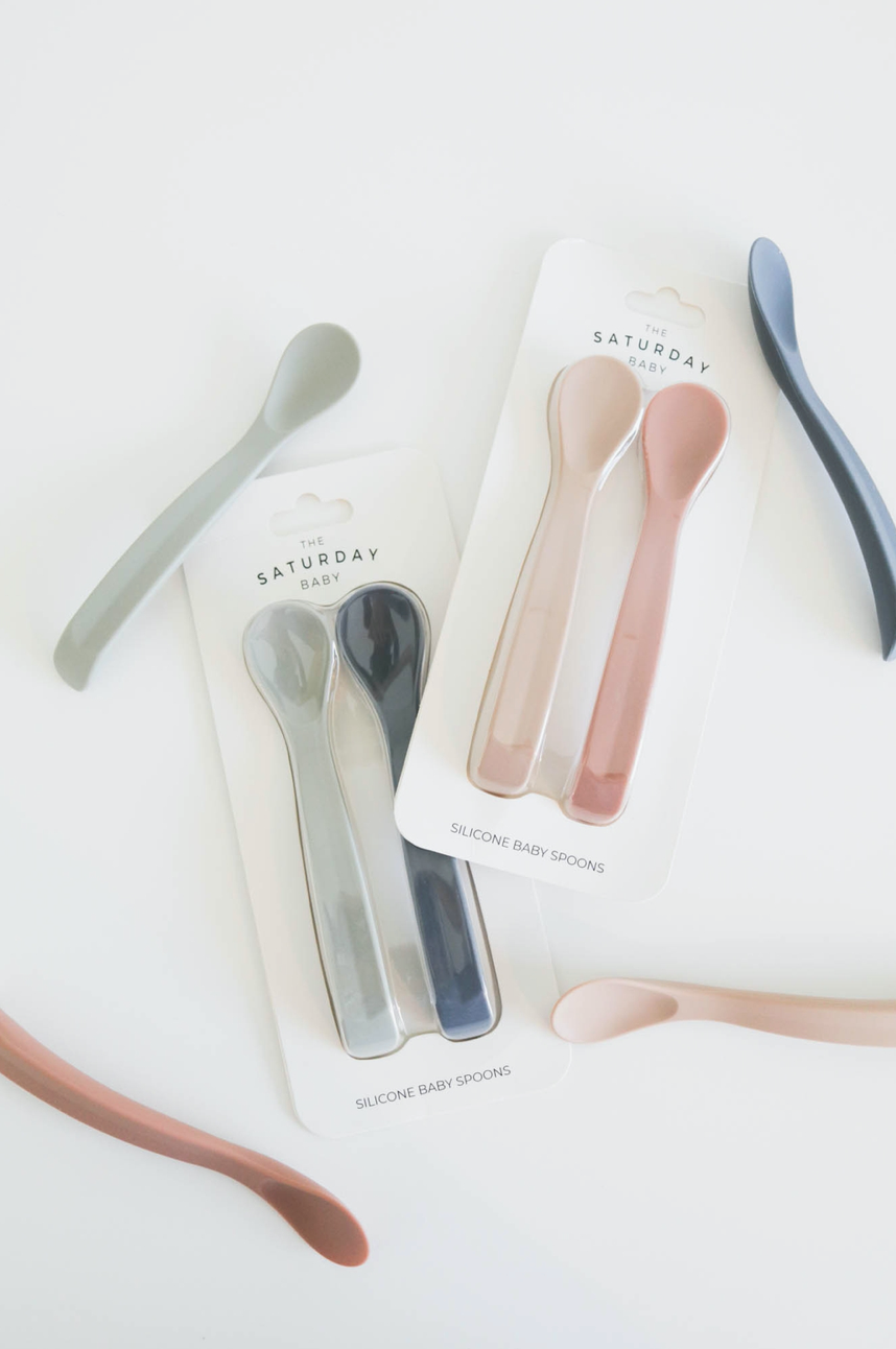 Load image into Gallery viewer, The Saturday Baby Silicone Spoon Set
