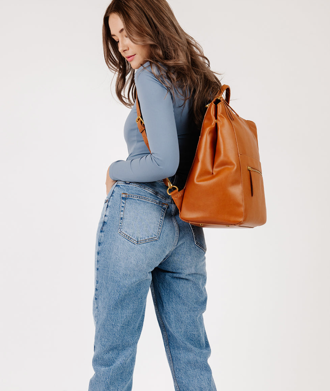Fawn Design: The Square Bag -Brown